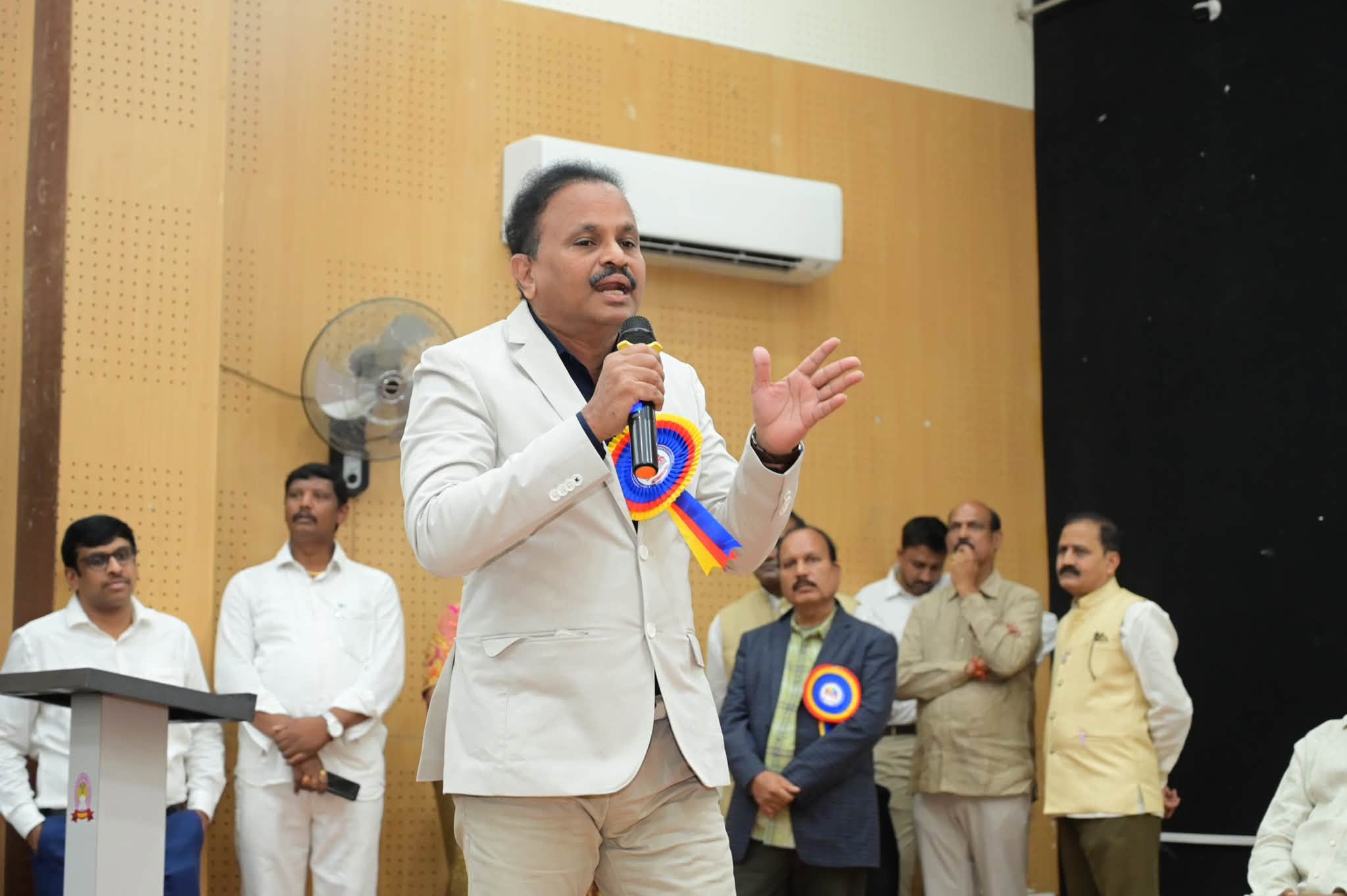 Today, APPUSMA (Andhra Pradesh Private Unaided Schools Management Association) organised a ceremony to felicitate the Best Teachers of private schools