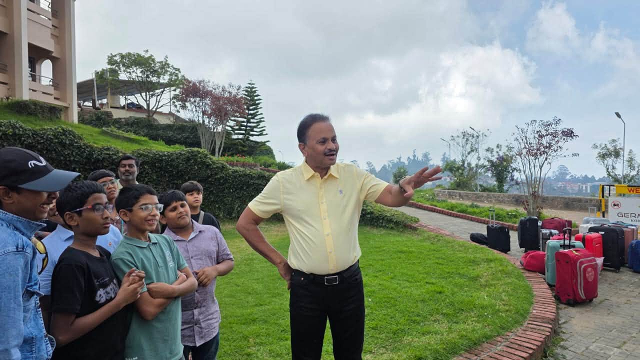 Kodaikanal - Dasara Yatra by Slate students!