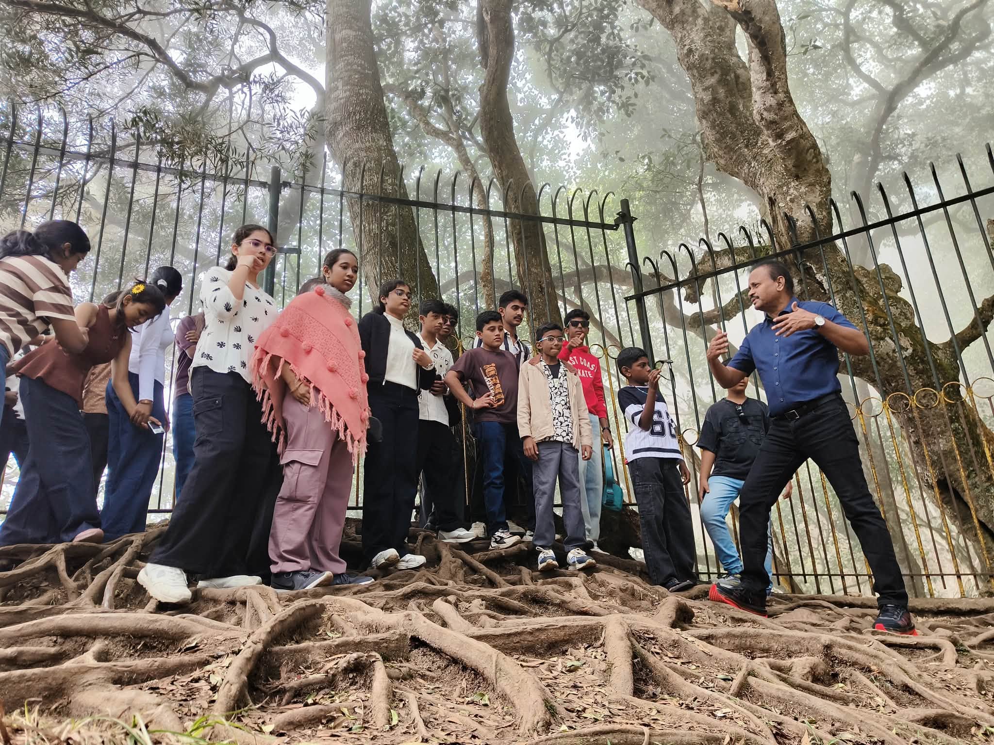 Kodaikanal - Dasara Yatra by Slate students!
